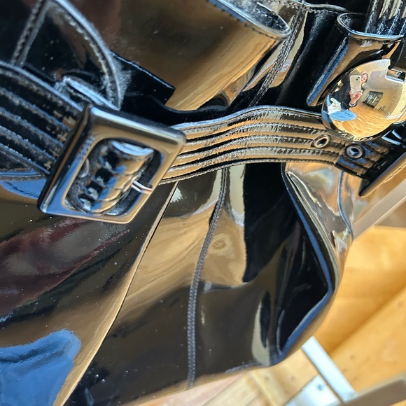 Jaeger Black Faux Patent Tote Bag - Picture 4 of 6